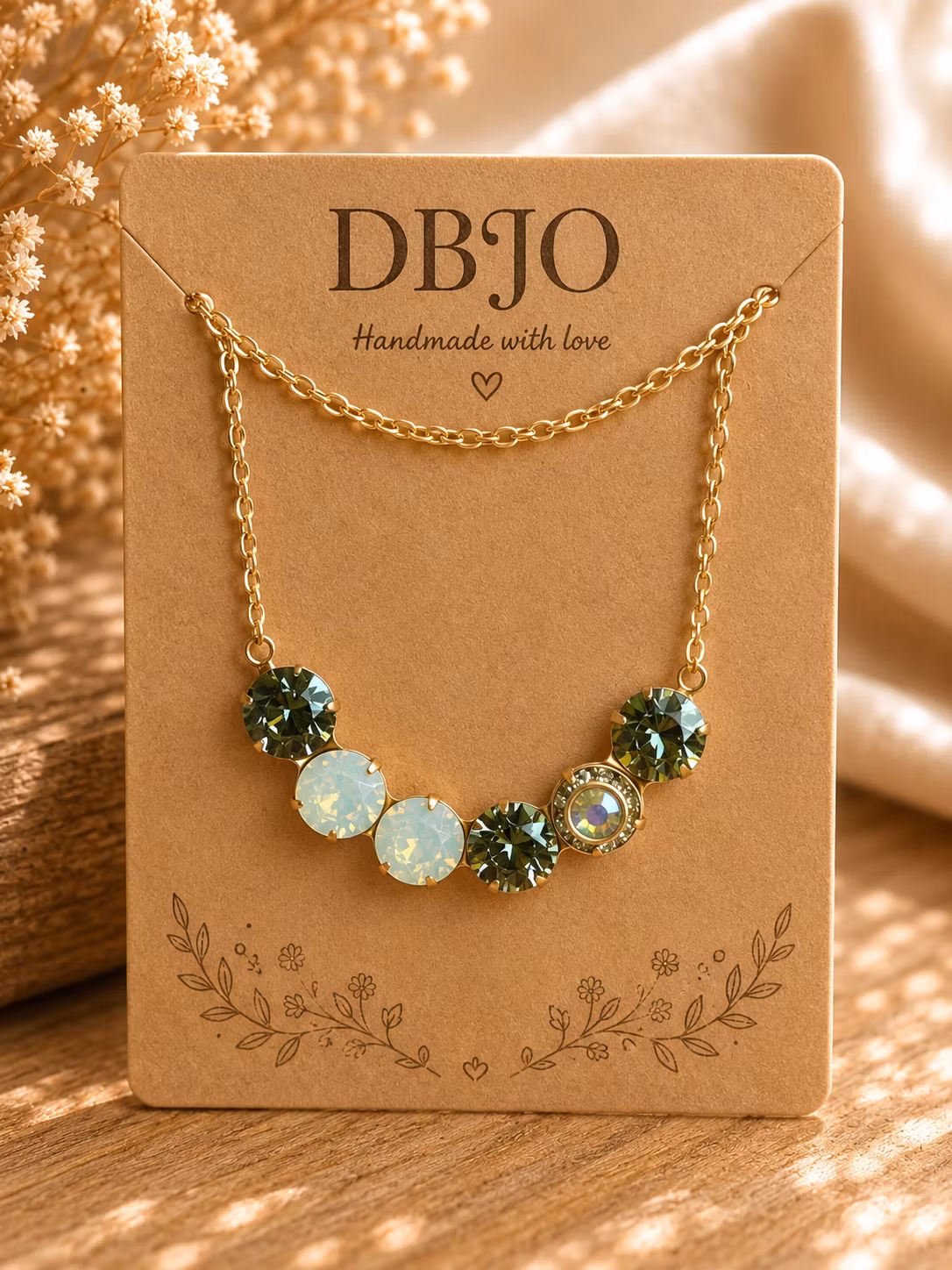 Halsband ljusgrön opal
