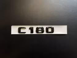 Mercedes-Benz C180 emblem i svart