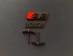 Audi S3 emblem till grillen
