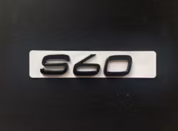 Volvo s60 emblem i svart