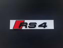 Audi RS4 emblem i svart