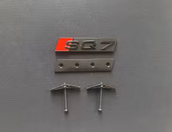 Audi SQ7 emblem till grillen