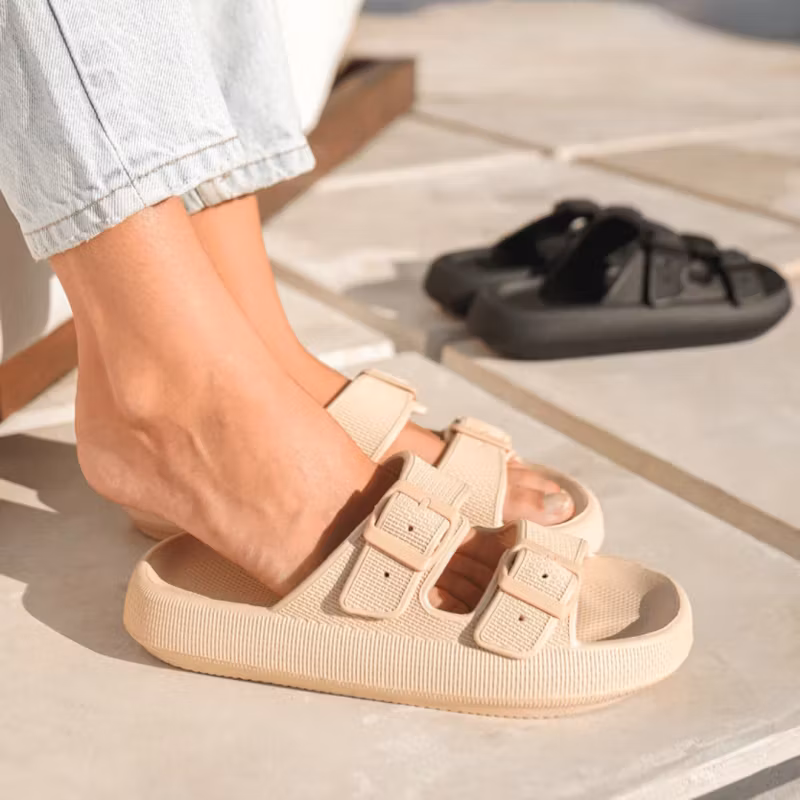 Premium Justerbara Cloud Tofflor KHAKI – mjuka & stötdämpande