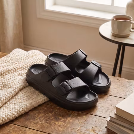 Cushy Tofflor DAM, SVART