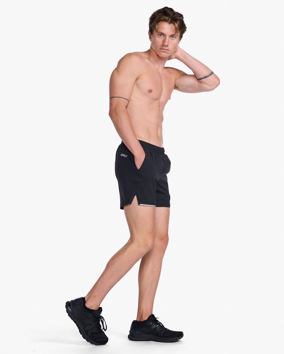 2XU Aero 5 inch Shorts (Herr) - Svart