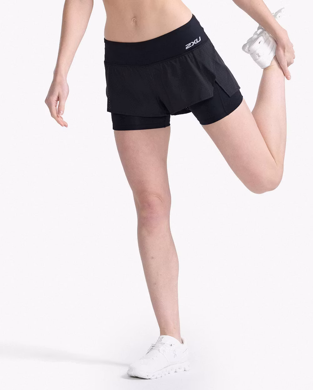 2XU Aero 2-in-1 4 inch Shorts (Dam) - Svart
