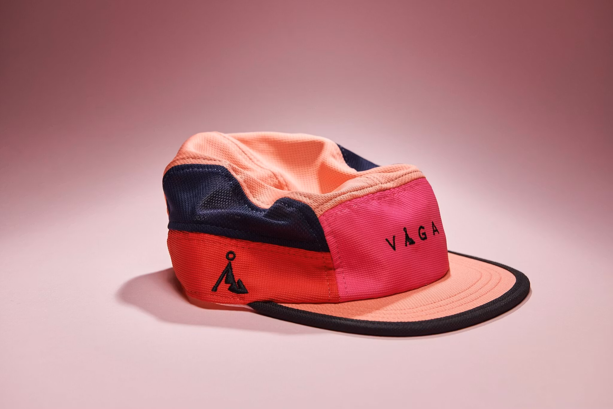 VÅGA Club Cap Red/Poster Pink/Peach