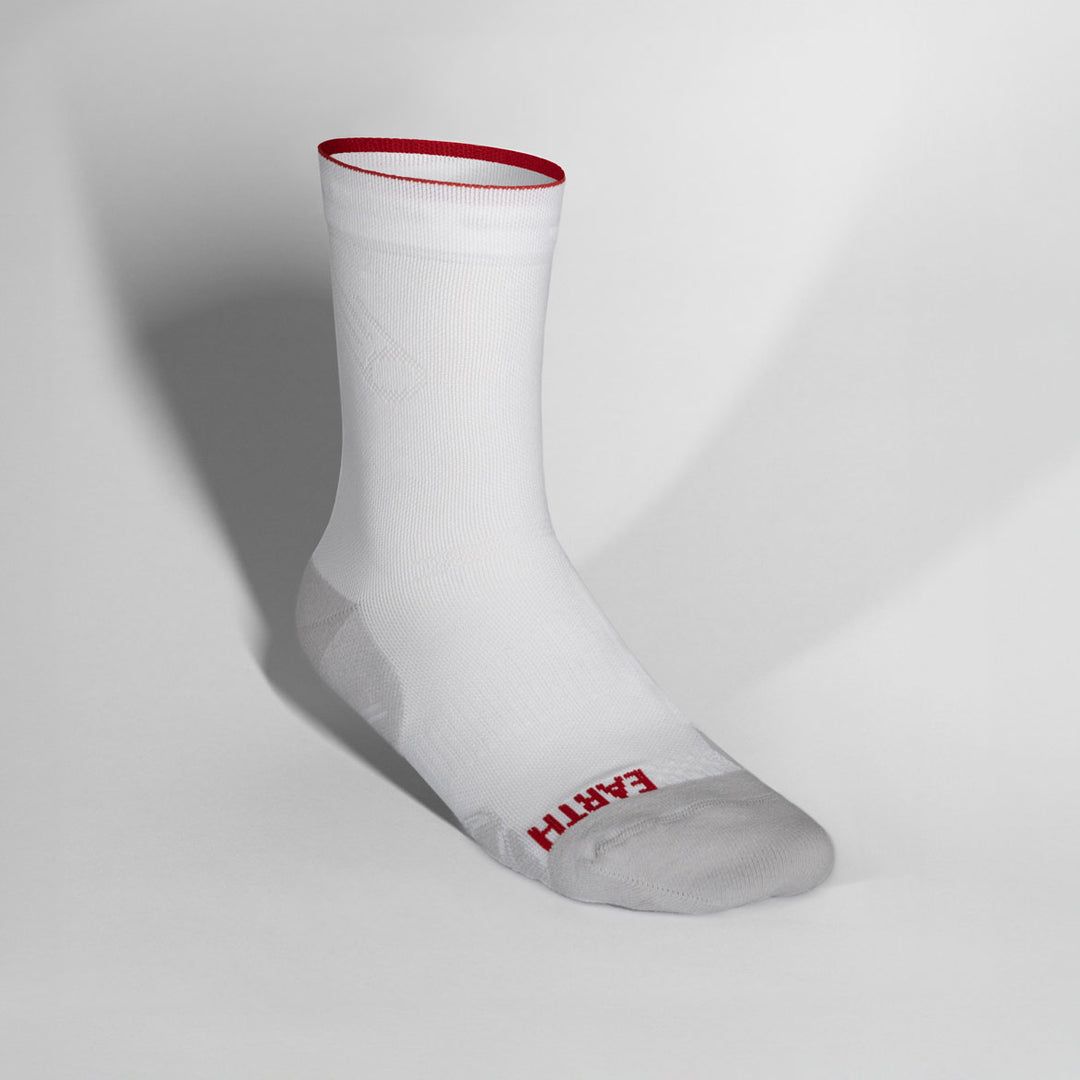 Near Earth - The Distance Running Sock - White