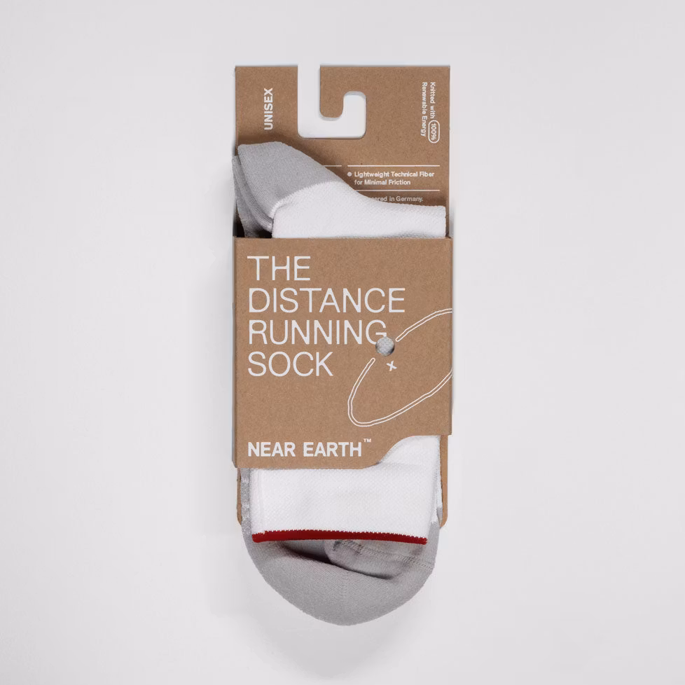 Near Earth - The Distance Running Sock - White