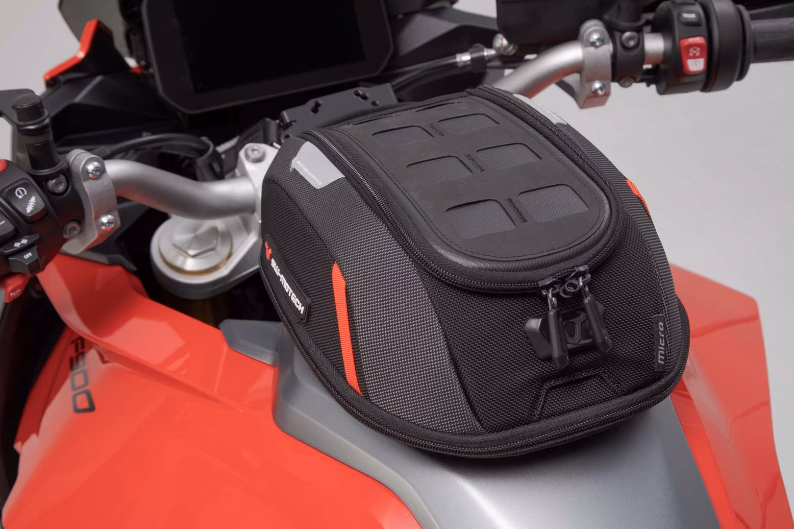 SW-MOTECH pro serie tankväska 5-8 Liter