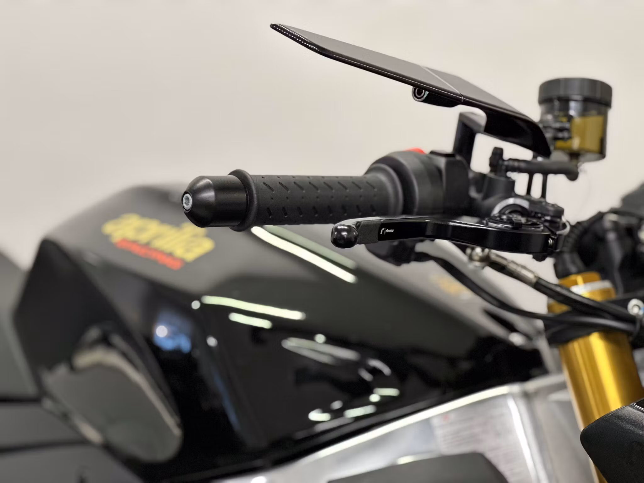 Rizoma Stealth Backspegel