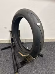 Pirelli Diablo Supercorsa V3 120/70-17