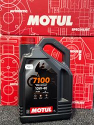 Motul 7100 10w40 4L * 1st HiFlo Oljefilter ingår *