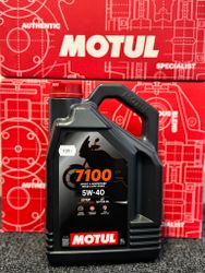 Motul 7100 5w40 4L * 1st HiFlo Oljefilter ingår *