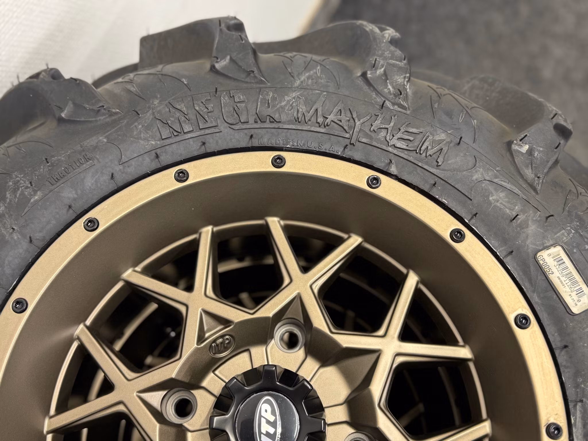 4x110 ITP Hurricane Bronze + ITP Mega Mayhem 28x14”
