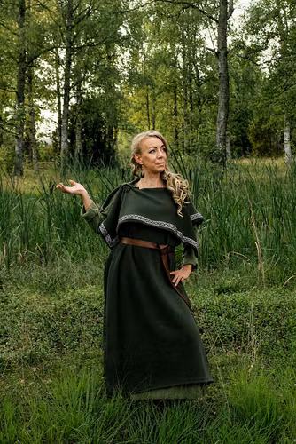 Grön Ull viking klänning-ett elegant fornfynd