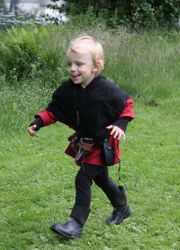 Vikingahuva/cape barn i 100% eko Ull