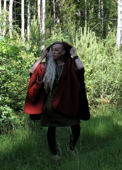 100%  Ull Cape i rostfärg