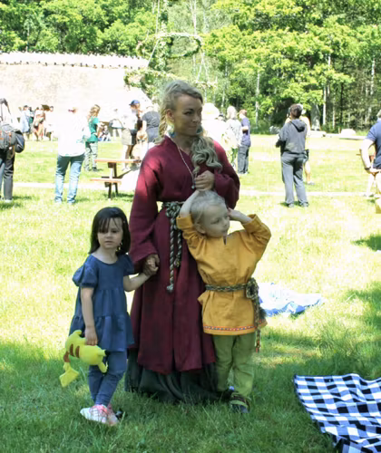Gul Barn Vikingaskjorta i Linne fr. 799 kr