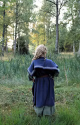 Blå Ull viking klänning ett elegant fornfynd