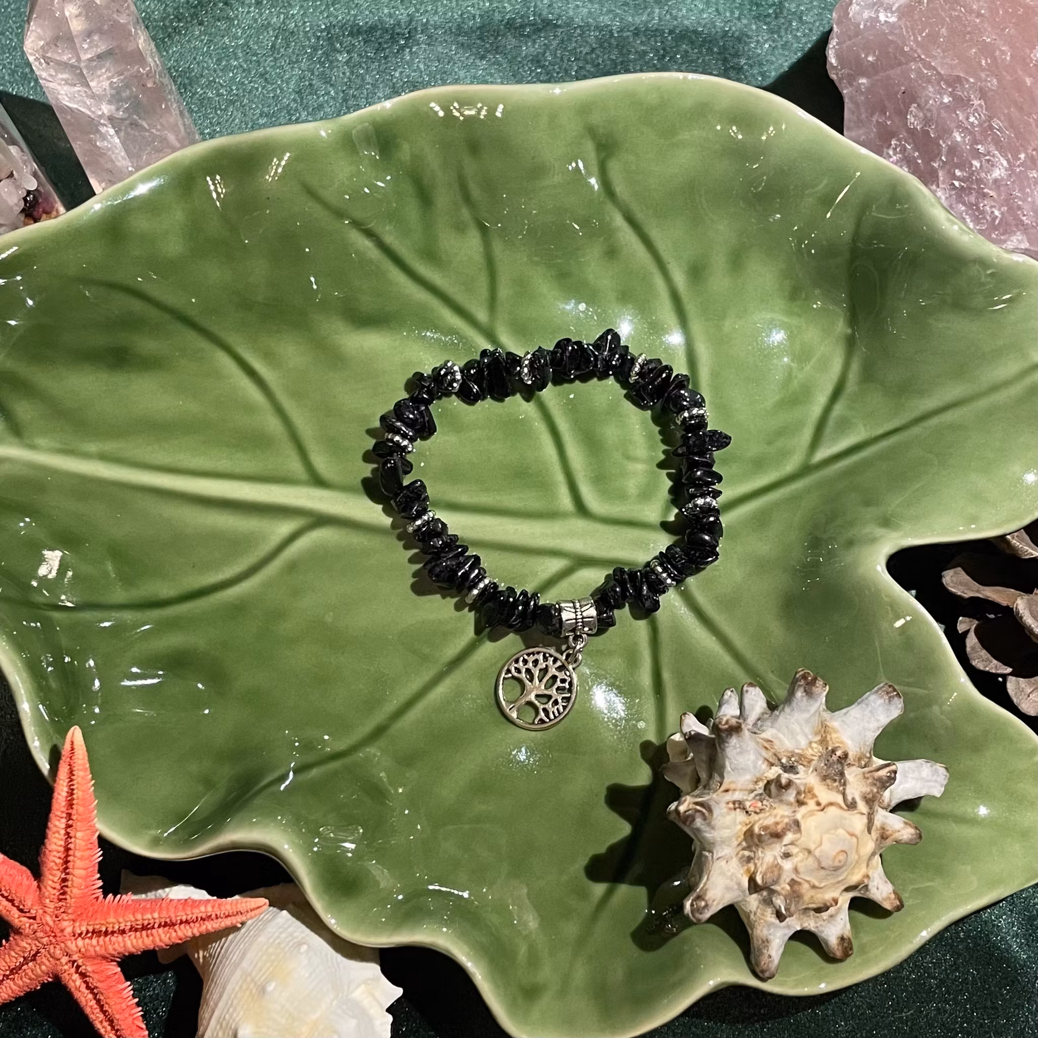 Armband- Turmalin - Chips - Silverpärlor - Träd Charm