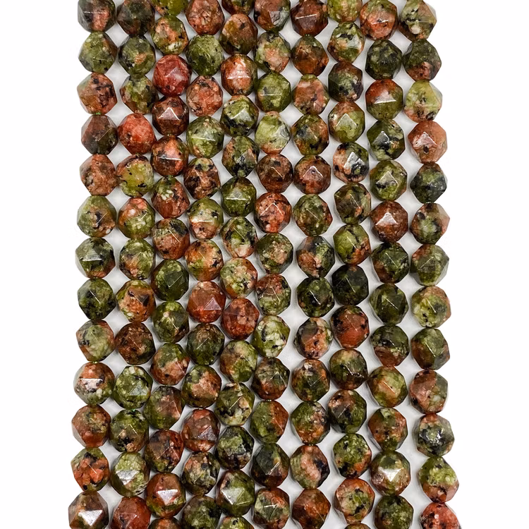 Labradorit 8x7 mm forest