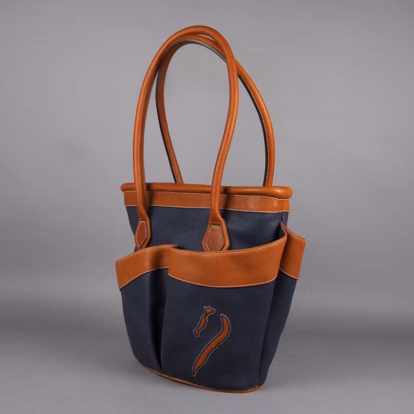 Antares Grooming Bag