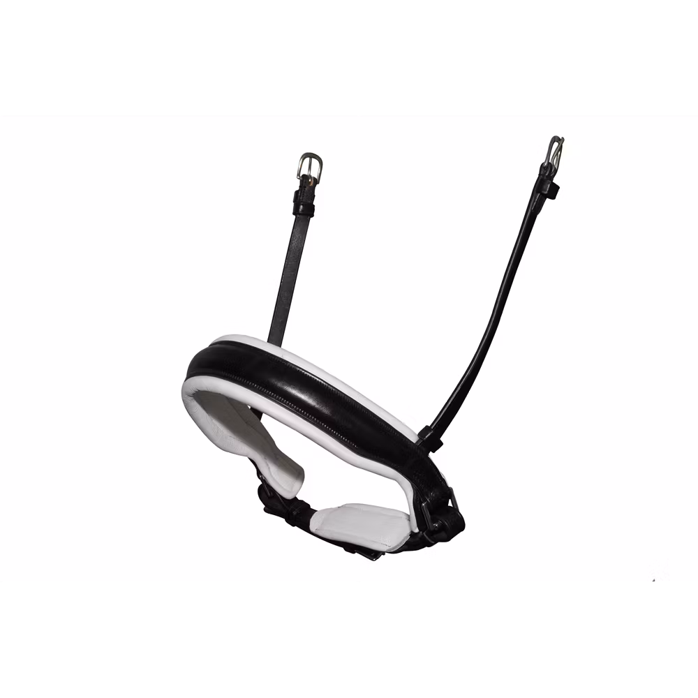 Ikonic Nosgrimma med vitt foder