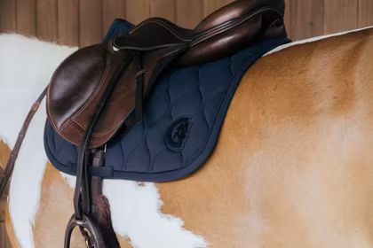 Kentucky Saddle Pad Wave Jumping 3D