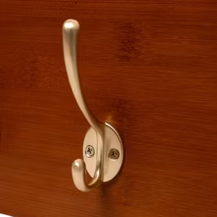 Grooming Deluxe Girth & Jacket Rack with 10 hooks