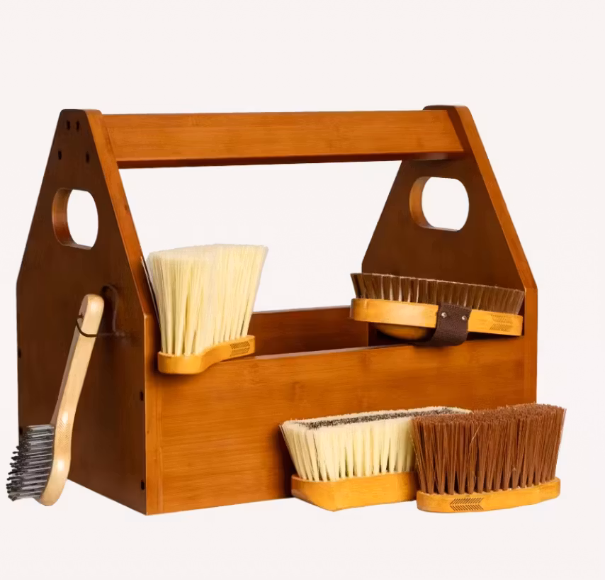 Grooming Deluxe Brush & Saddle Box