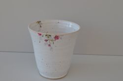 Vit Lattemugg med ros dekor