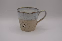 Vit Temugg  med får som skuttar