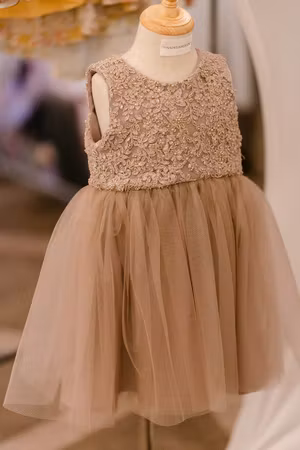 Kjole med tyll og blonder str 3 år