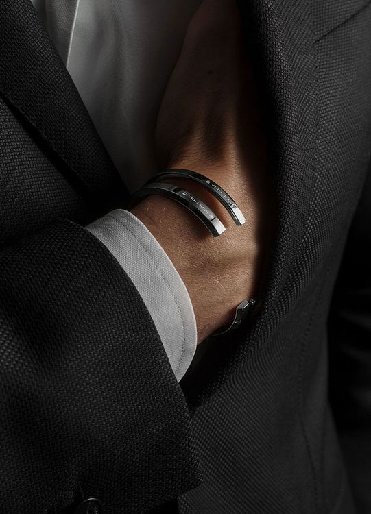 Skultuna Icon Cuff armband polished steel