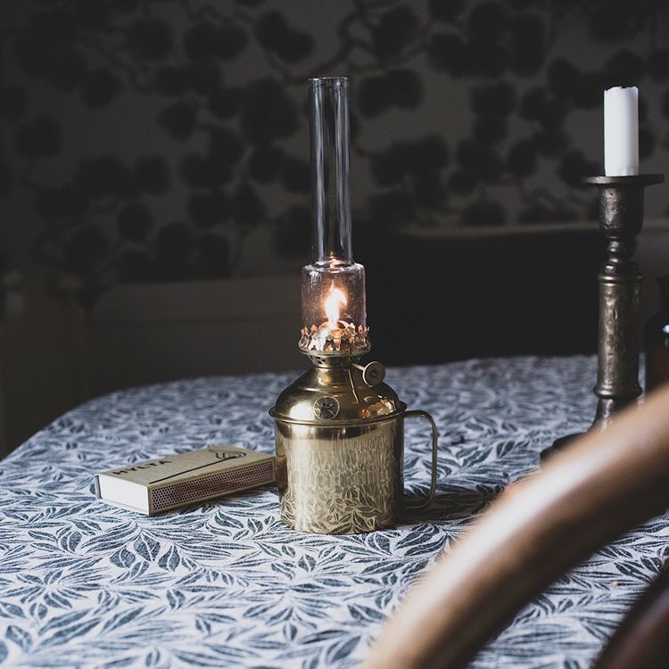 Strömshaga Linné fotogenlampa stor