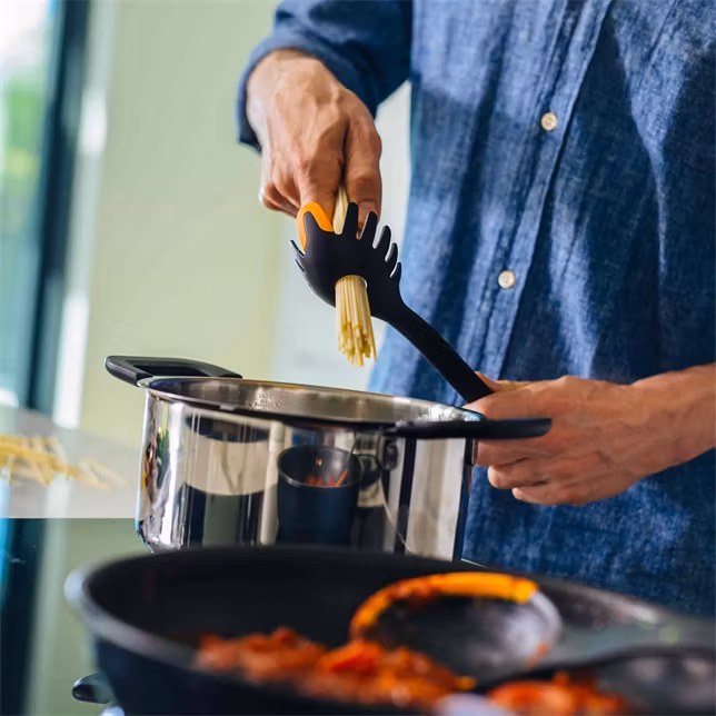 Fiskars Functional Form pastaslev