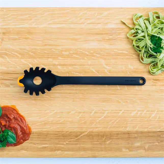 Fiskars Functional Form pastaslev