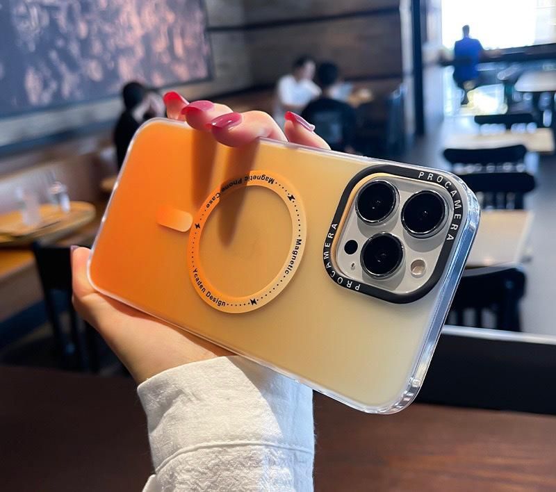 iPhone 13 Pro Max Stöttåligt Skal med MagSafe - Frostat Gul