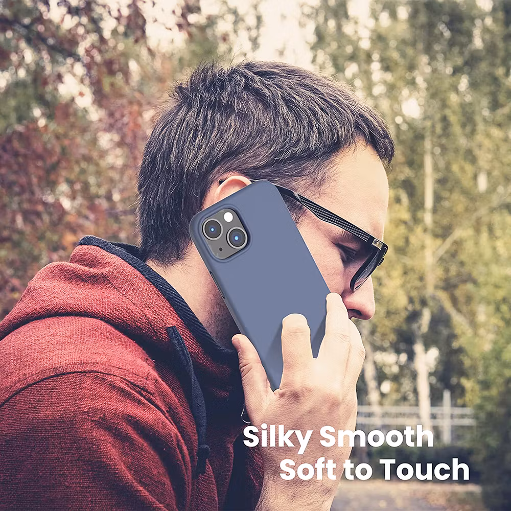 iPhone 16 Plus MC Silikonskal Ice Blue