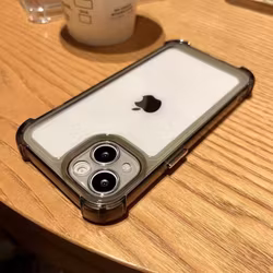 iPhone 14 silikonskal med kameraskydd Svart