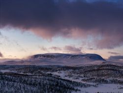 Hakkesetstølen og Hallingskarvet