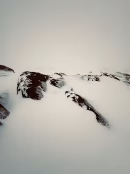 Nærbilde av Hallingskarvet, Kyrkjedøri