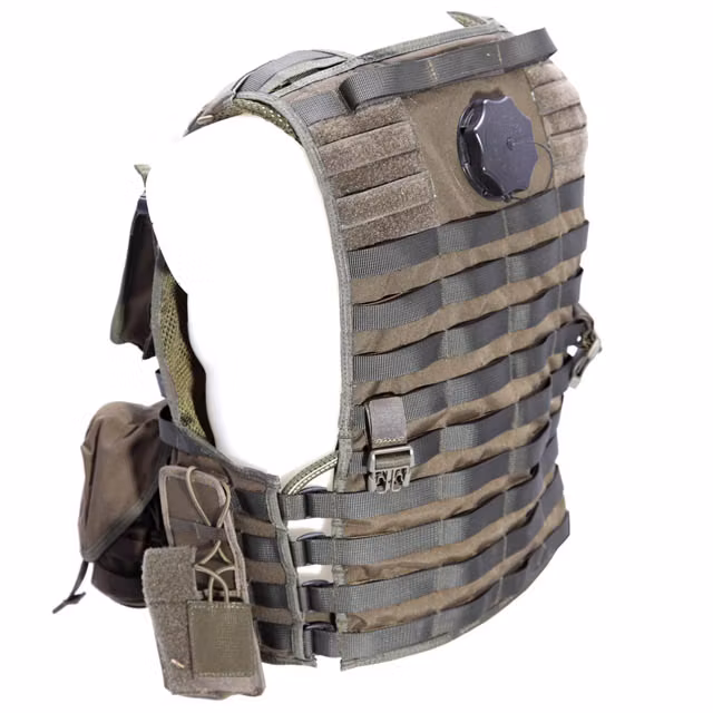 MODULAR TACTICAL VEST -10