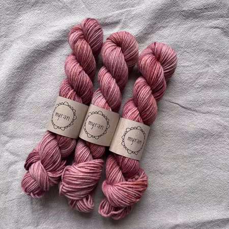 Myrans Highland - Rosa Sorbet