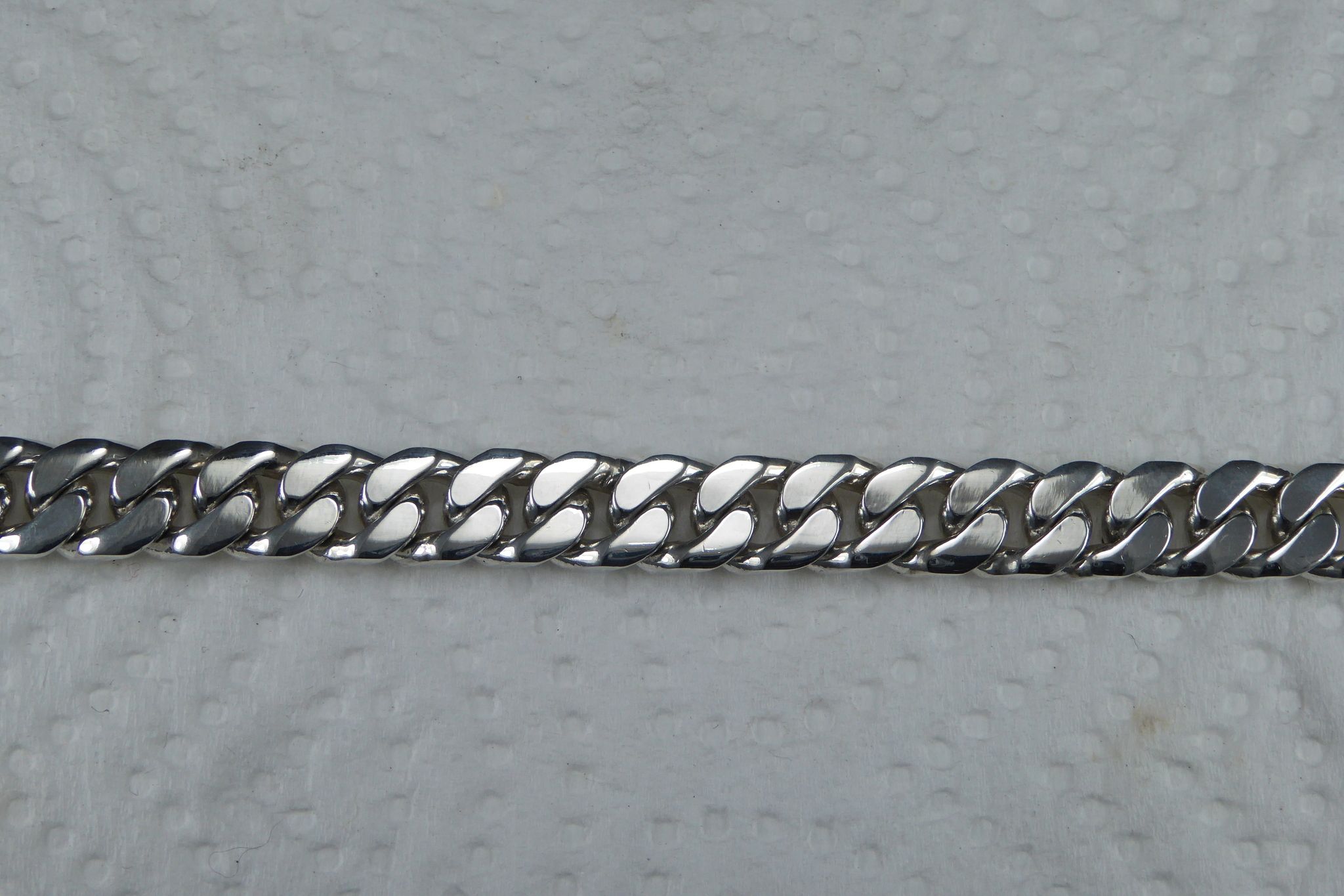 Pansarlänk 8 mm. 100% solid 92,5 Sterling Silver. Handsmide.