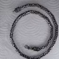 Kejsarlänk 6x6 mm. 92,5 Sterling Silver. Handsmide.
