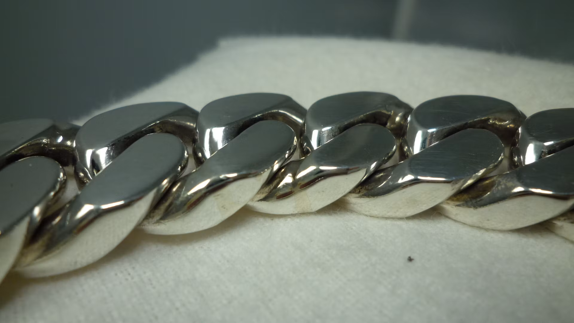 Pansarlänk 30 mm.