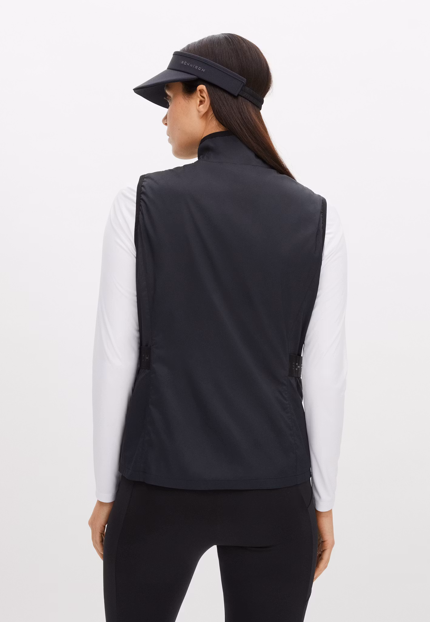 Röhnisch Miles Wind Vest Black