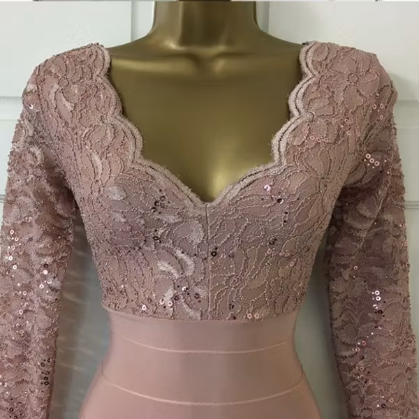 JANE NORMAN Mauve Pink Sequin Lace Plunge Bodycon Party Dress